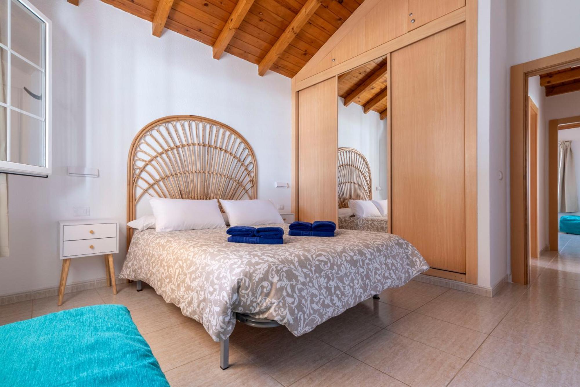 Casa Lina Holidayfv คอร์ราเลโฮ ภายนอก รูปภาพ